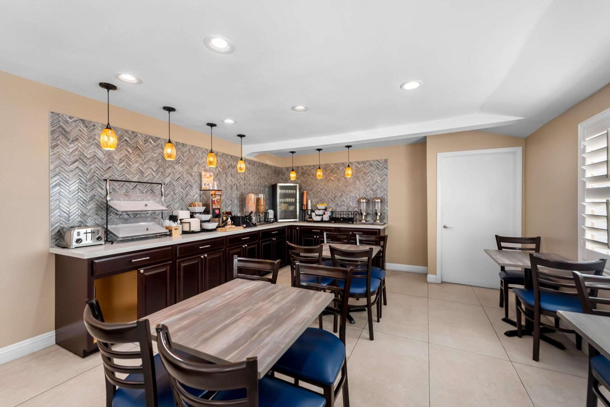 Quality Inn San Diego South - Chula Vista Luaran gambar