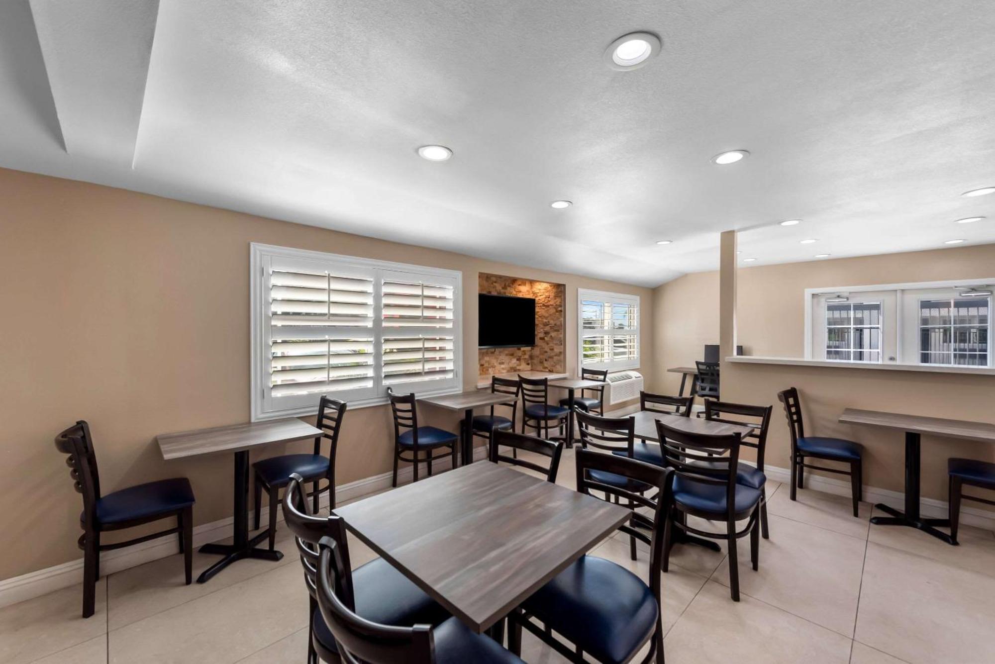 Quality Inn San Diego South - Chula Vista Luaran gambar